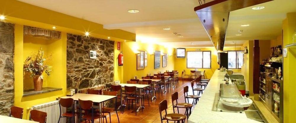 Hotel Marqués de la Moral Naveces Esterno foto