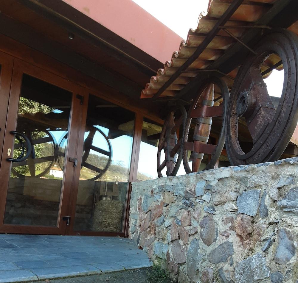 Hotel Marqués de la Moral Naveces Esterno foto