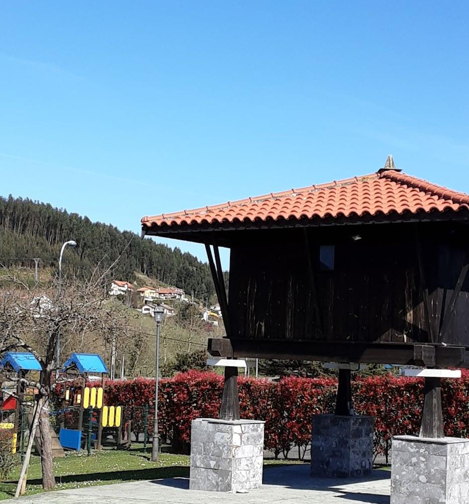 Hotel Marqués de la Moral Naveces Esterno foto